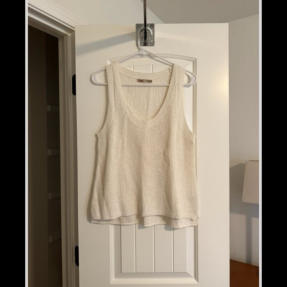 Faherty Miramar Linen Scoop Neck Tank in Egret | Size S - Picture 6 of 8